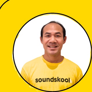 Bunhong, Saxophone / Violin / Clarinet / Flute / Guitar teacher at Soundskool