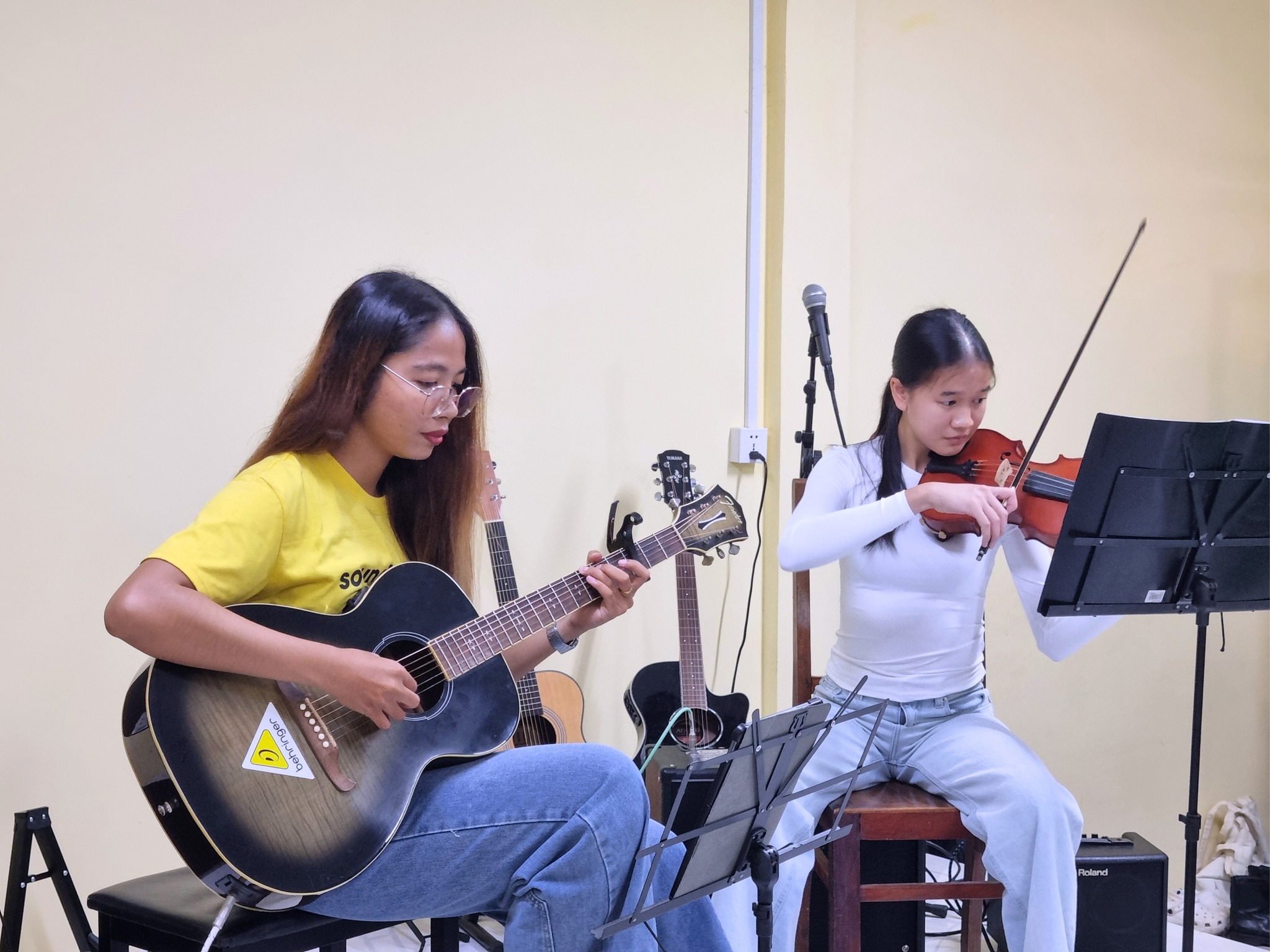 Soundskool teaching team moment