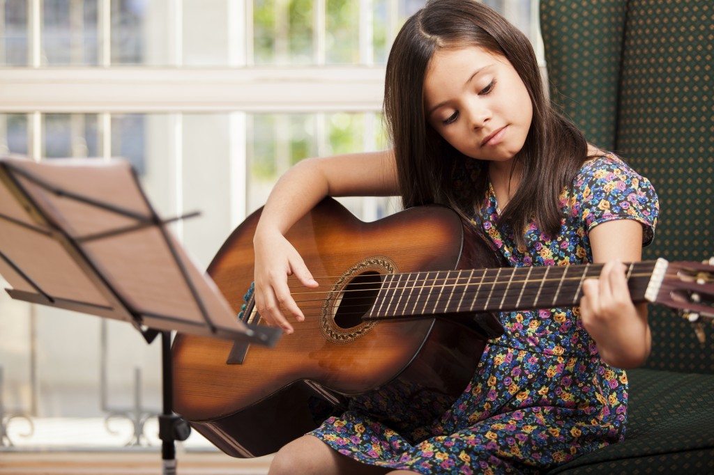 Guitar Girl SoundsKool